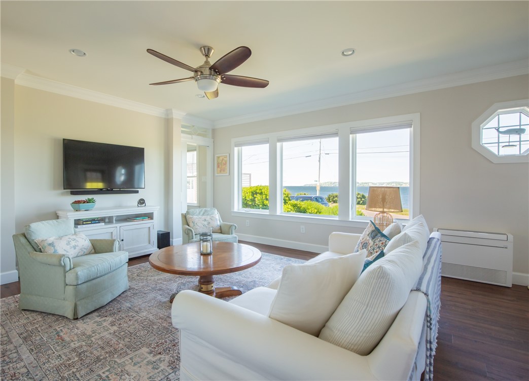 292 High Hill Road Tiverton, RI 02878 - Photo 13 of 46