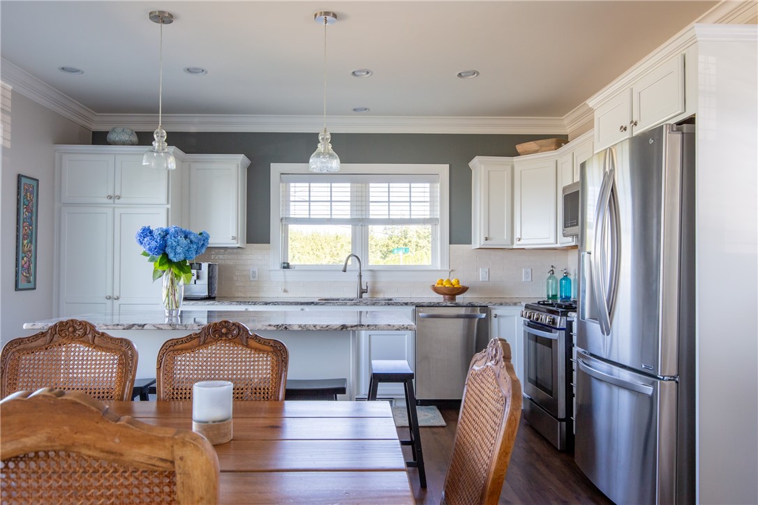 292 High Hill Road Tiverton, RI 02878 - Photo 8 of 46