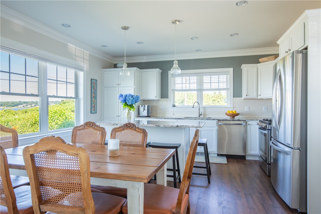 292 High Hill Road Tiverton, RI 02878 - Photo 9 of 46