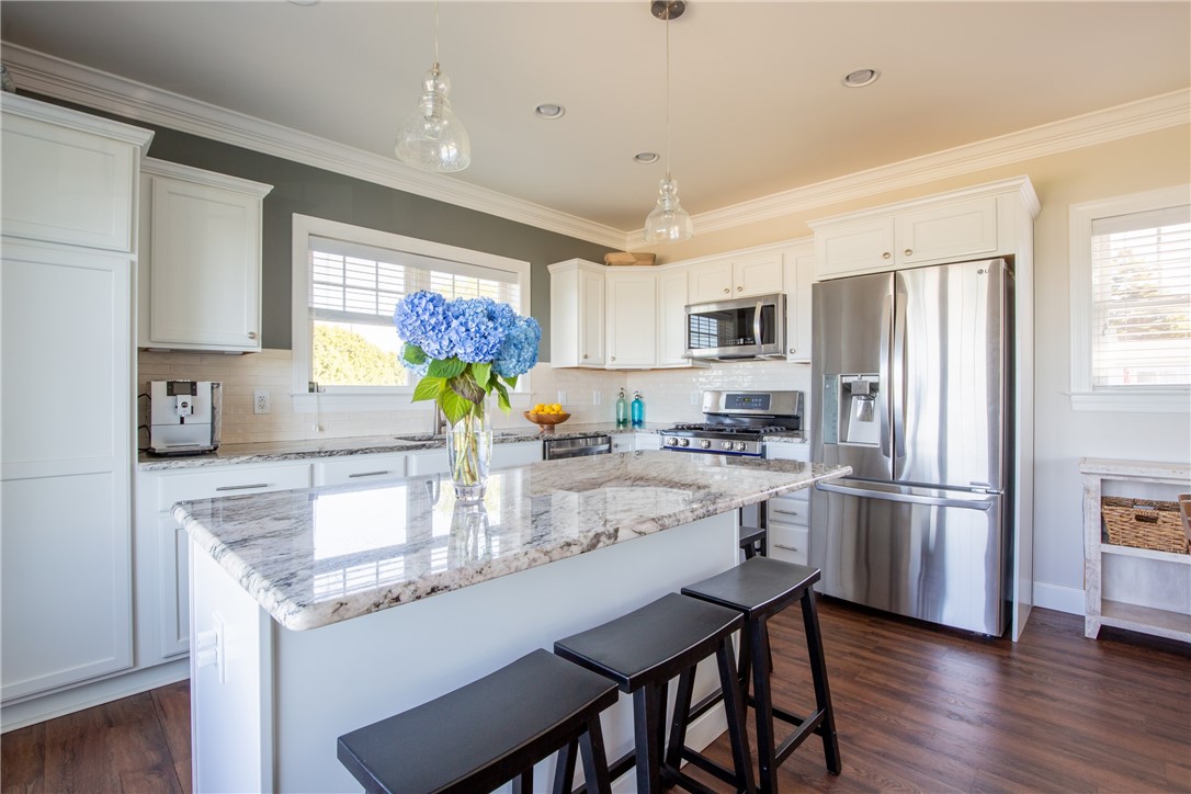 292 High Hill Road Tiverton, RI 02878 - Photo 10 of 46