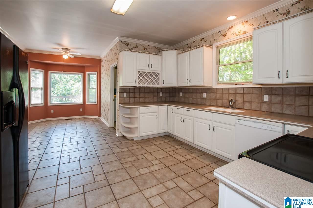 3962 South Shades Crest Road Birmingham, AL 35244 - Photo 20 of 49