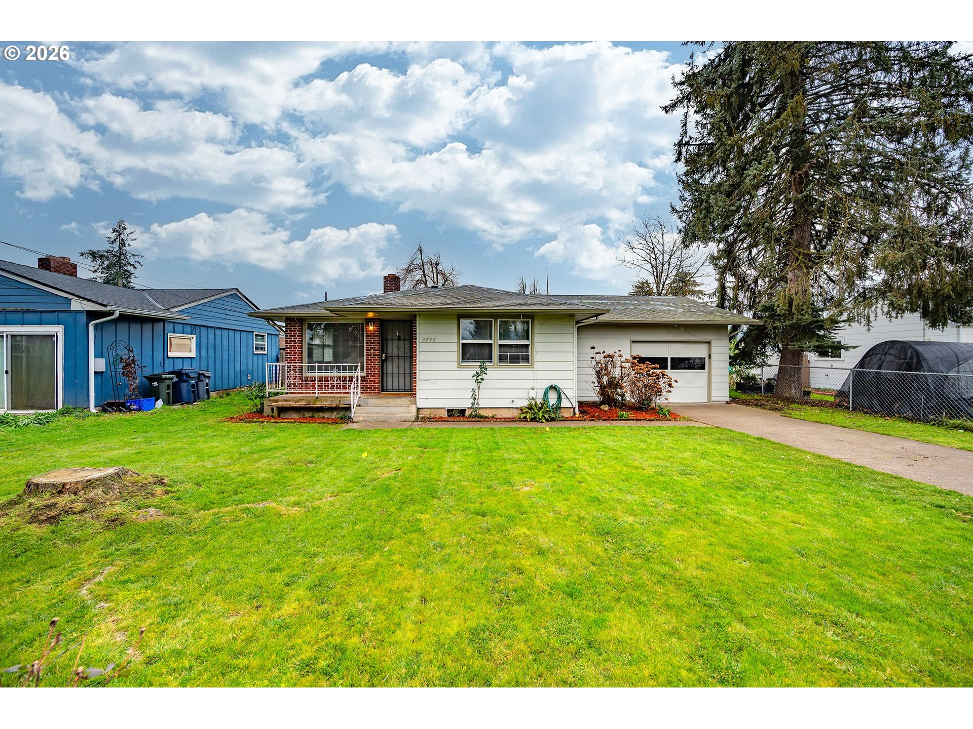 2495 G Street Springfield, OR 97477 - Photo 1 of 43