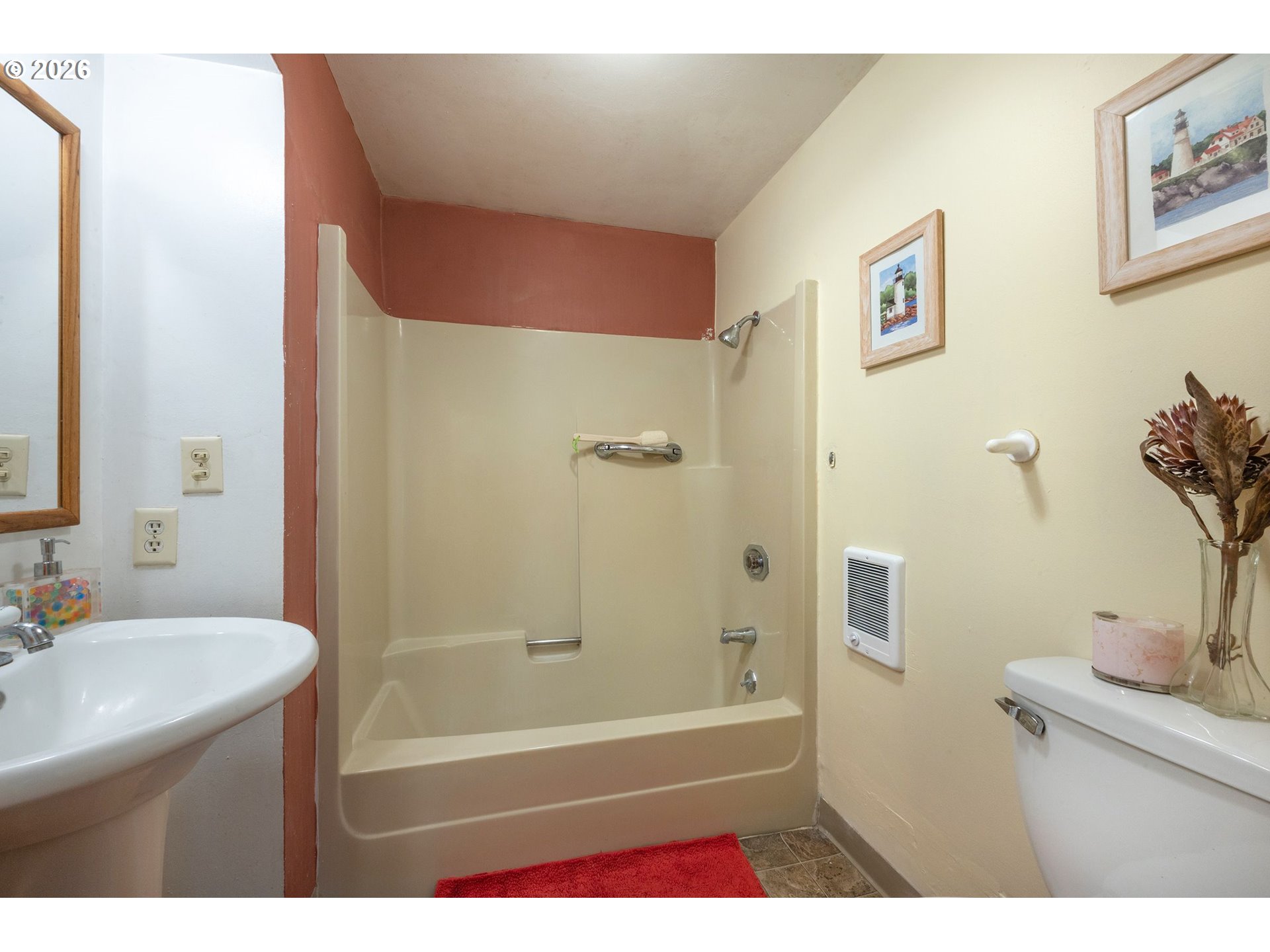 2495 G Street Springfield, OR 97477 - Photo 17 of 43