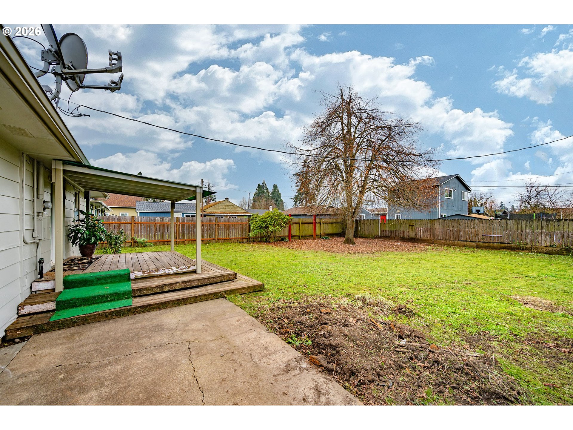 2495 G Street Springfield, OR 97477 - Photo 31 of 43