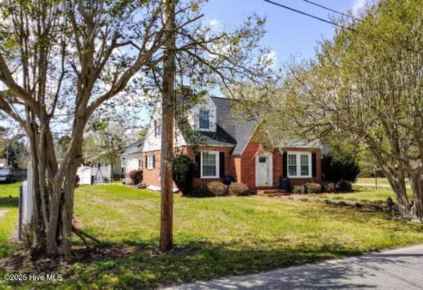 $254,900 | 215 North Elm Street, Chadbourn, NC 28431