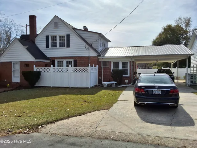 $259,900 | 215 North Elm Street, Chadbourn, NC 28431