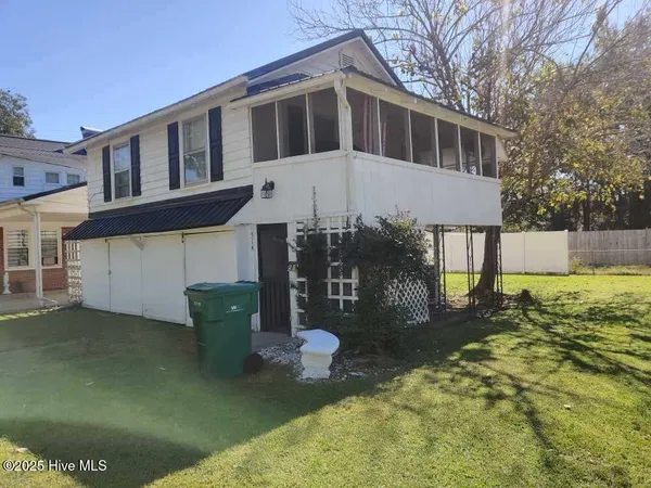 $254,900 | 215 North Elm Street, Chadbourn, NC 28431