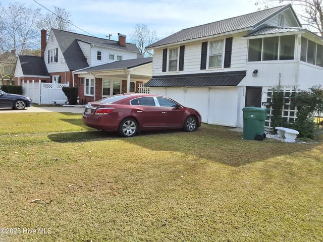 $259,900 | 215 North Elm Street, Chadbourn, NC 28431