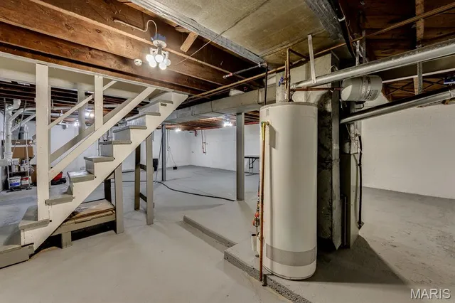 $220,000 | 2825 Telegraph Road, St. Louis, MO 63125