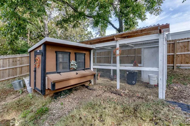 $220,000 | 2825 Telegraph Road, St. Louis, MO 63125