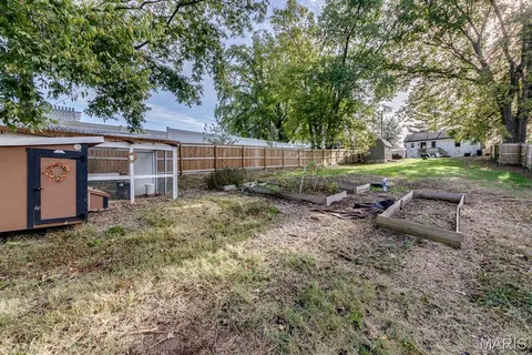 $227,000 | 2825 Telegraph Road, St. Louis, MO 63125