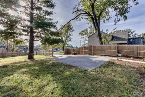 $227,000 | 2825 Telegraph Road, St. Louis, MO 63125