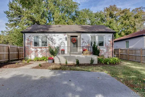 $227,000 | 2825 Telegraph Road, St. Louis, MO 63125