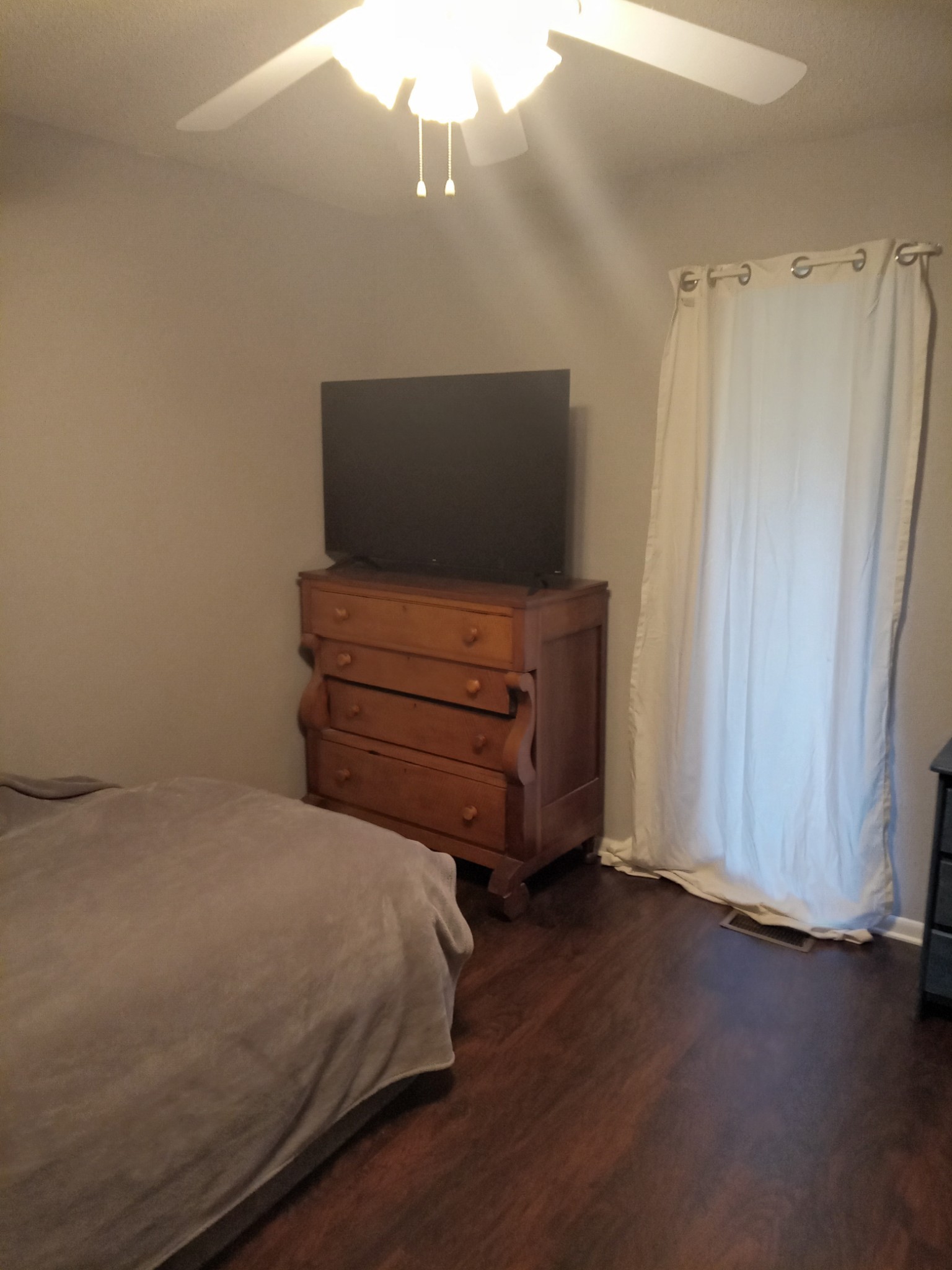 281 Myers Road Winchester, TN 37398 - Photo 13 of 31 a bed sitting in a room next to a cabinet