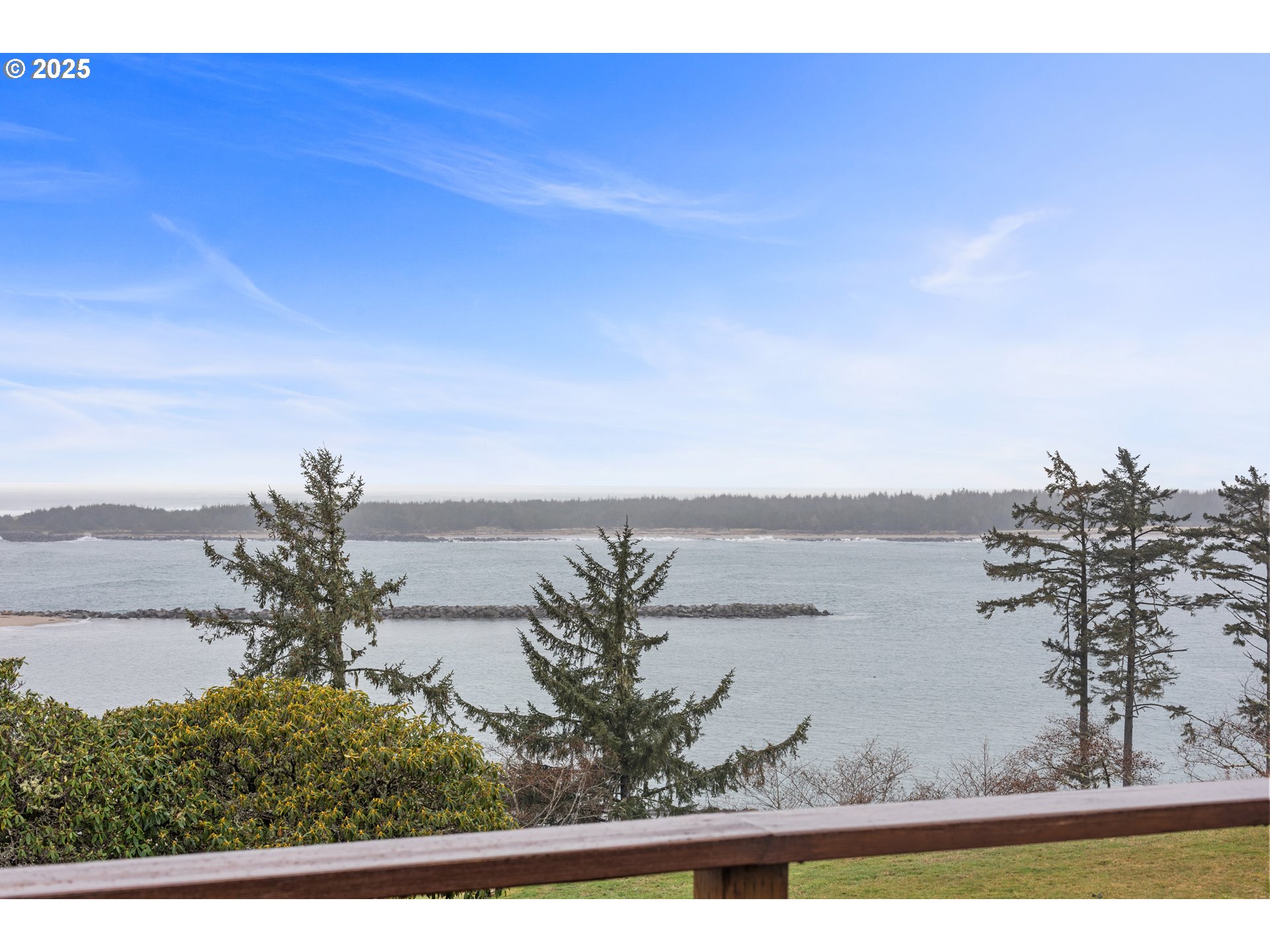 335 Sunset Drive Reedsport, OR 97467 - Photo 14 of 44 View
