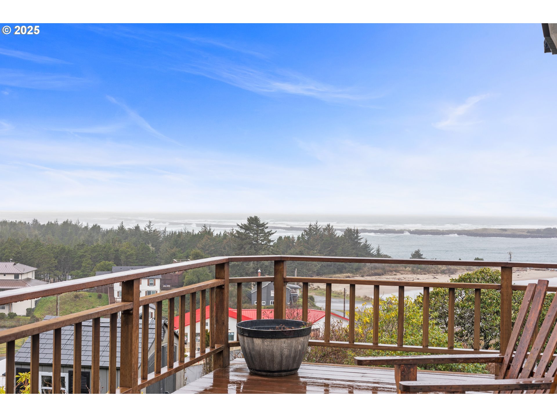 335 Sunset Drive Reedsport, OR 97467 - Photo 43 of 44 Deck