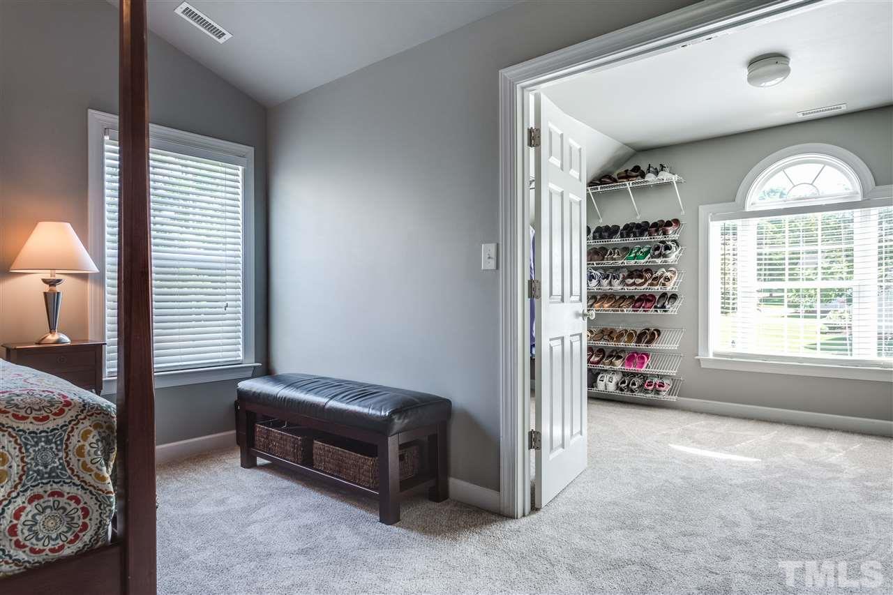 508 Deacon Ridge Street Wake Forest, NC 27587 - Photo 11 of 25 Gallery Image 11