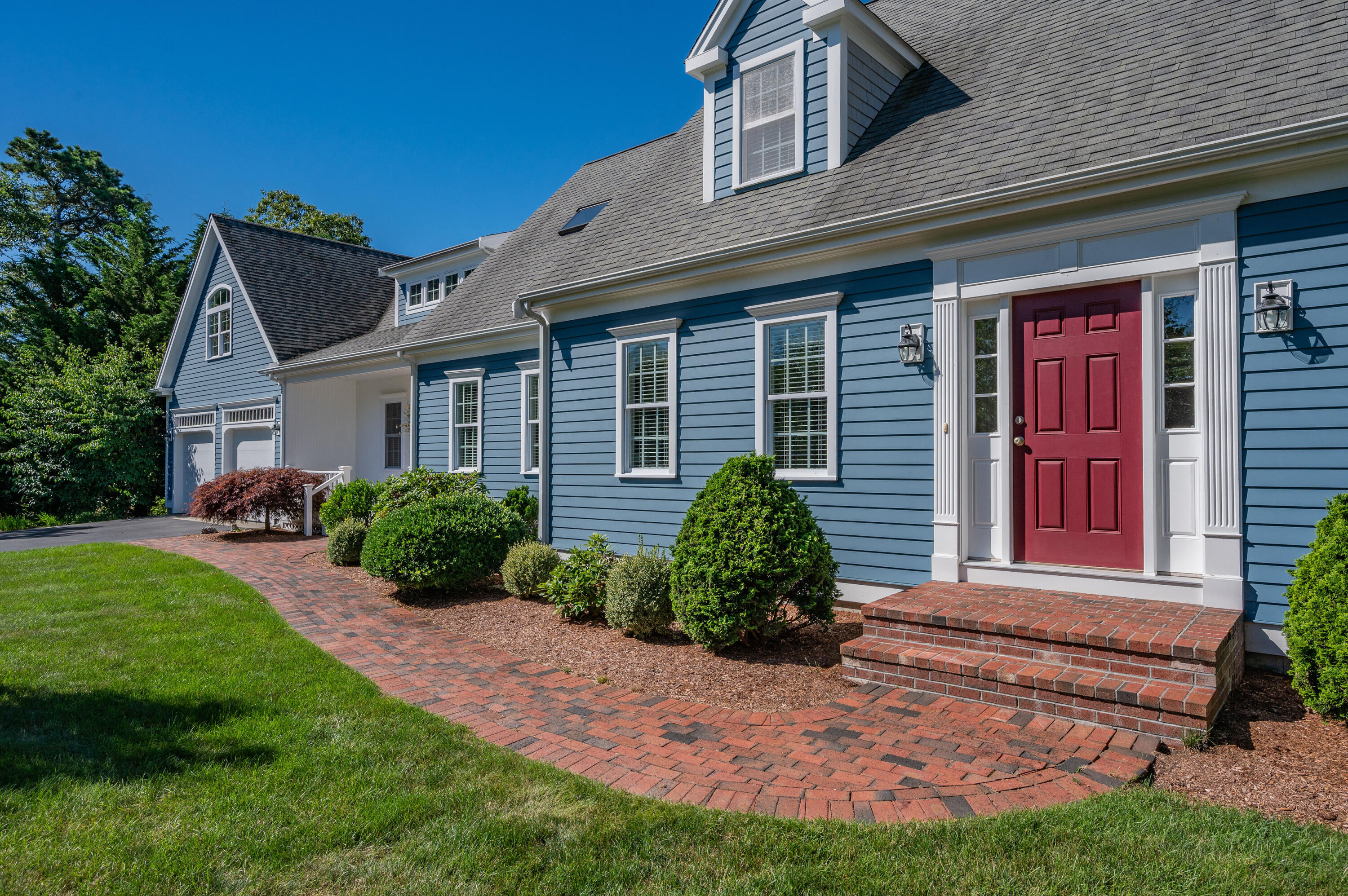 4 Oyster Pond Road Harwich, MA 02645 - Photo 2 of 44 IMG_9871