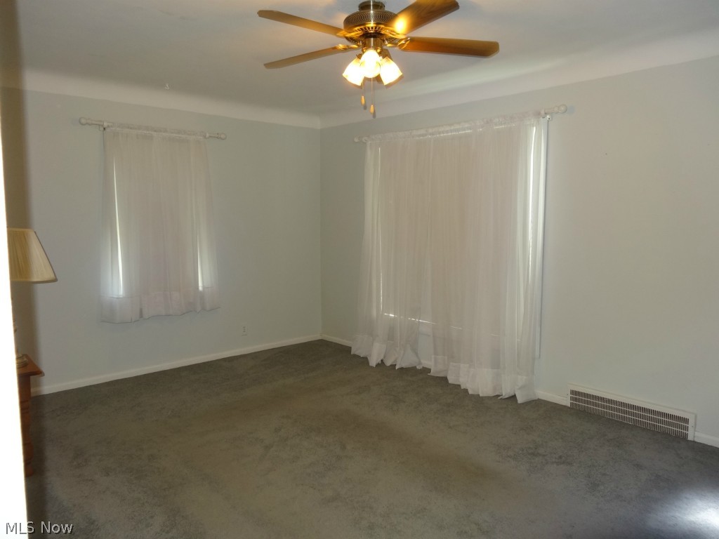 6238 State Road Cleveland, OH 44134 - Photo 5 of 24