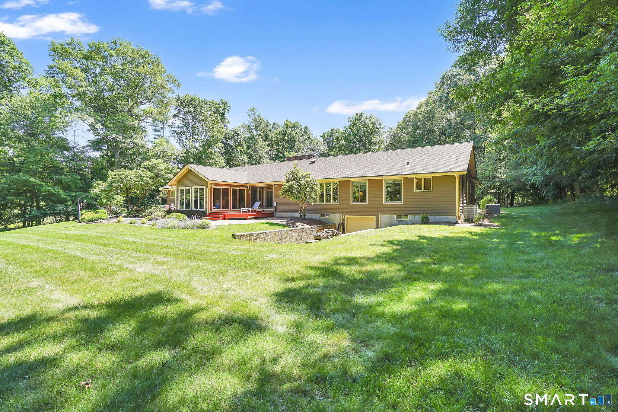 70 Davis Road Mansfield, CT 06268 - Photo 5 of 40