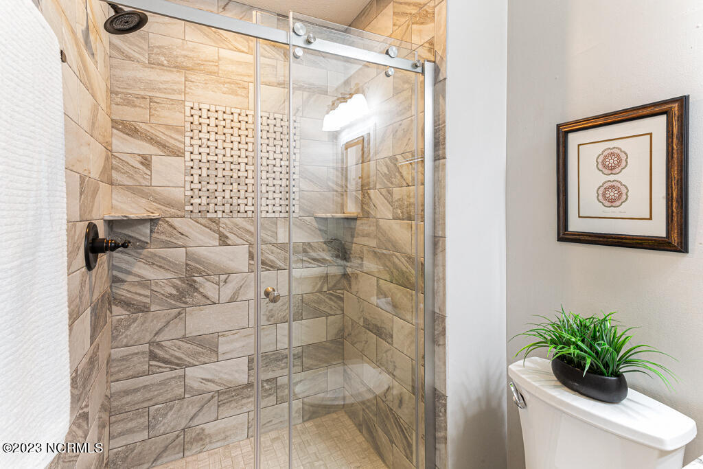 65 Sawmill Road East Pinehurst, NC 28374 - Photo 17 of 28 Primary Bathroom