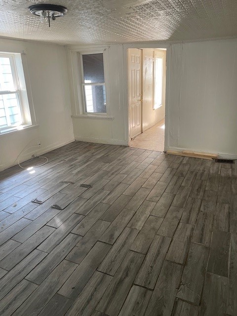 19 Lorenzo Street Rochester, NY 14611 - Photo 6 of 12