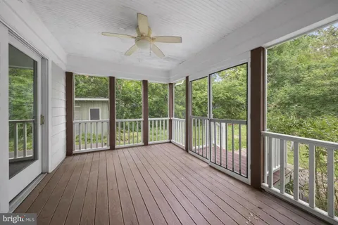 $6,000 | 4812 7th Street North, Arlington, VA 22203