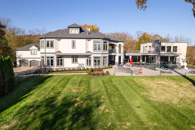 $5,999,900 | 813 Deercrossing, Nashville, TN 37220