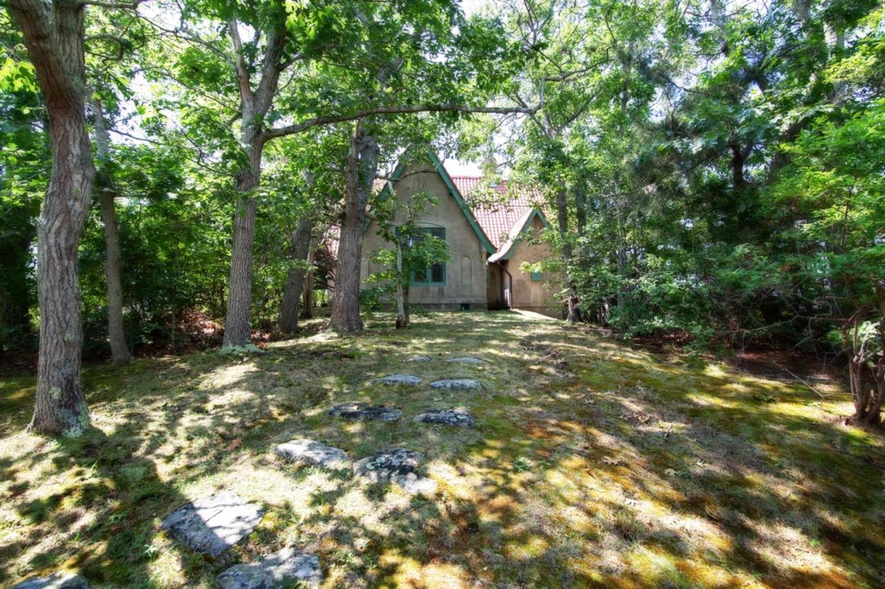 1187 Craigville Beach Road Centerville, MA 02632 - Photo 4 of 25 Additional Photo