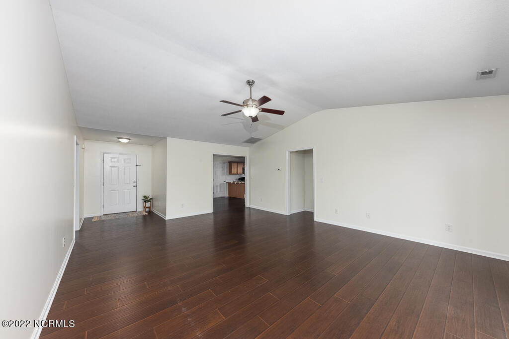 159 Crooked Run Drive New Bern, NC 28560 - Photo 12 of 14 IMG_4312-Edit