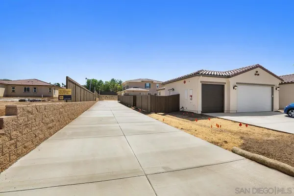 $5,750 | 2522 Blackbird Glen, Escondido, CA 92029