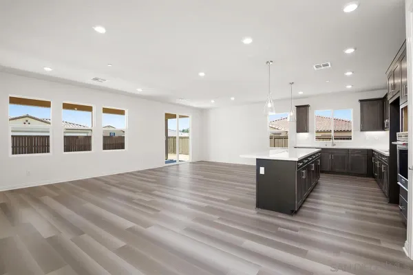 $5,750 | 2522 Blackbird Glen, Escondido, CA 92029