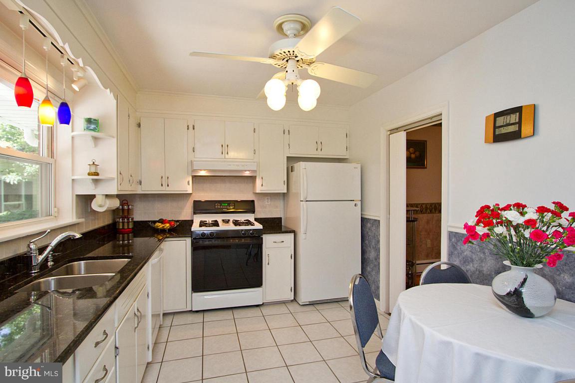 22 Rohrerstown Road Lancaster, PA 17603 - Photo 19 of 43 Gallery Image 19