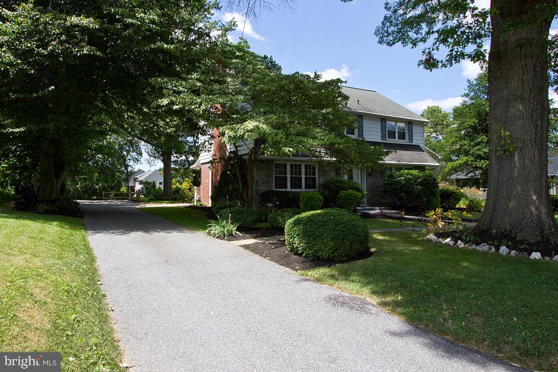 22 Rohrerstown Road Lancaster, PA 17603 - Photo 3 of 43 Gallery Image 3