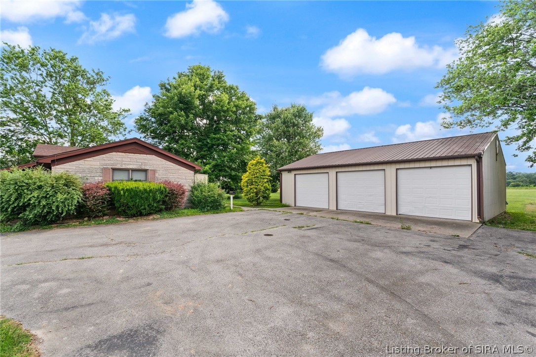 1821 New Middletown Road Southeast Corydon, IN 47112 - Photo 37 of 46 Gallery Image 37