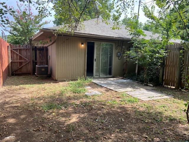 118 Maple Street, Unit A Arlington, TX 76011 - Photo 17 of 17