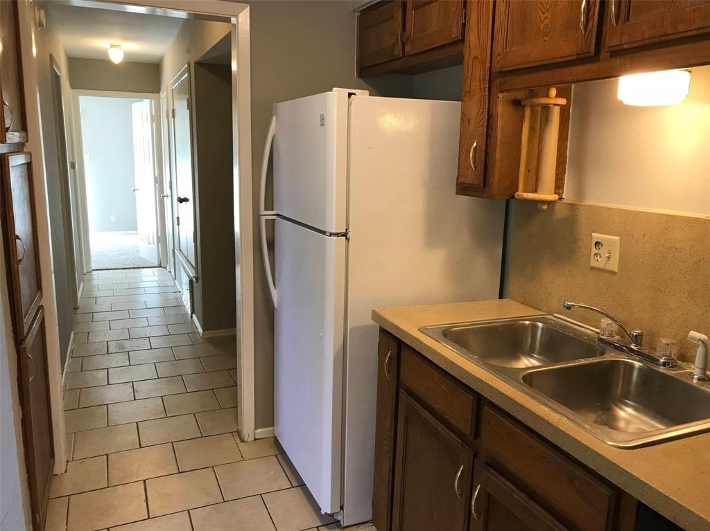 118 Maple Street, Unit A Arlington, TX 76011 - Photo 6 of 17