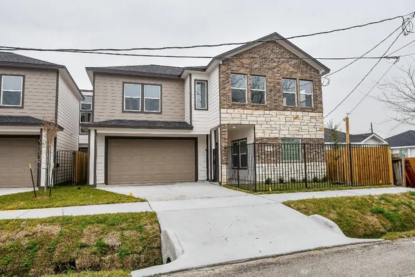 $2,200 | 2309 Gagne Street, Houston, TX 77020