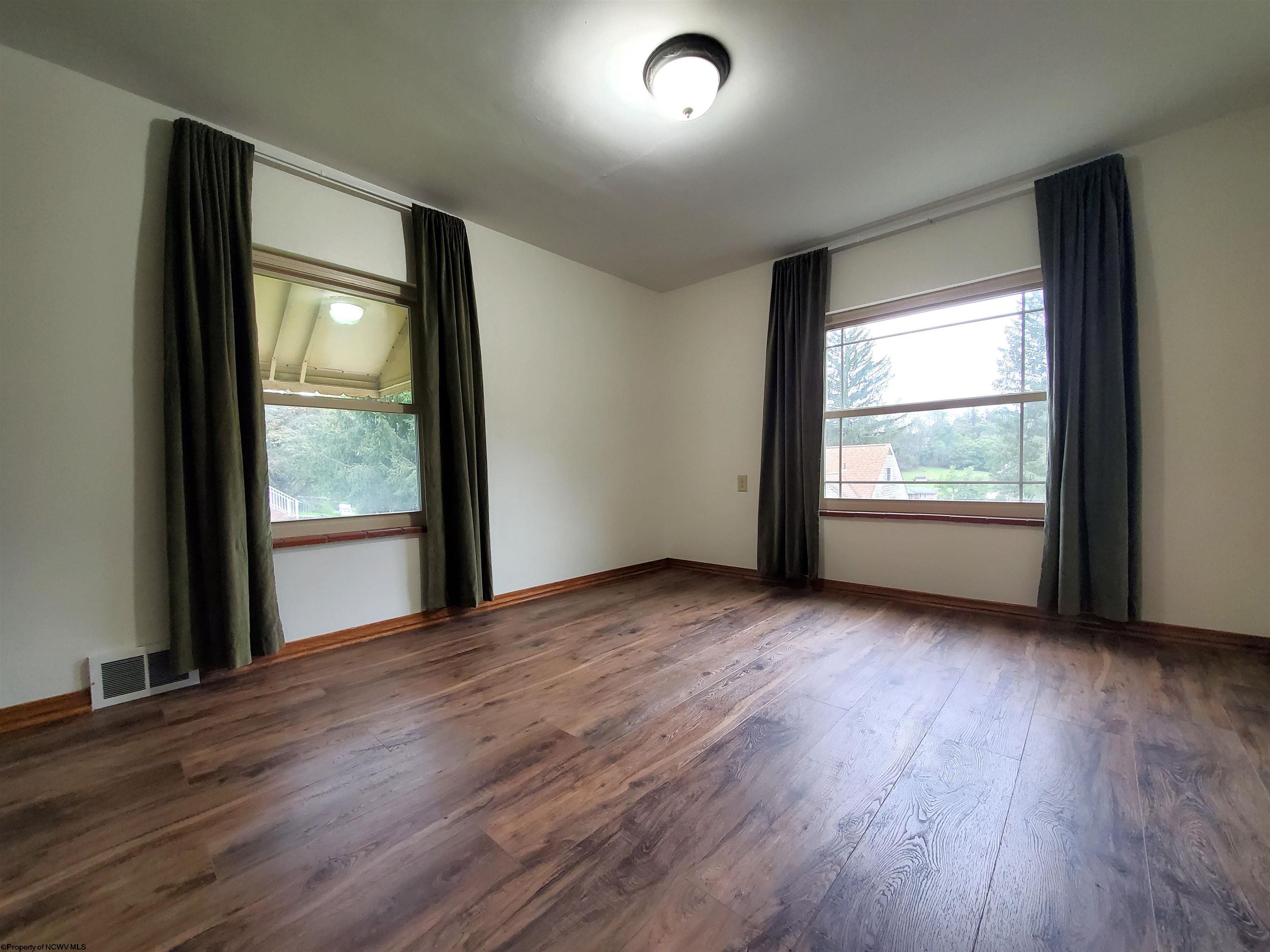 1370 Overhill Road Fairmont, WV 26554 - Photo 19 of 28 Gallery Image 19