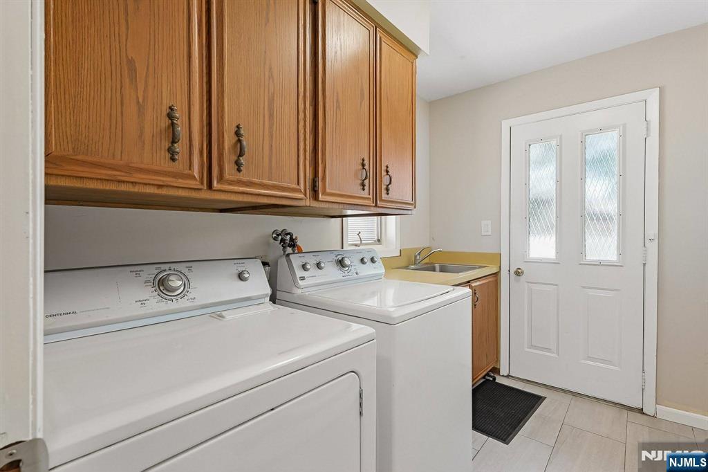 16 Cutter Avenue Edison, NJ 08820 - Photo 14 of 22