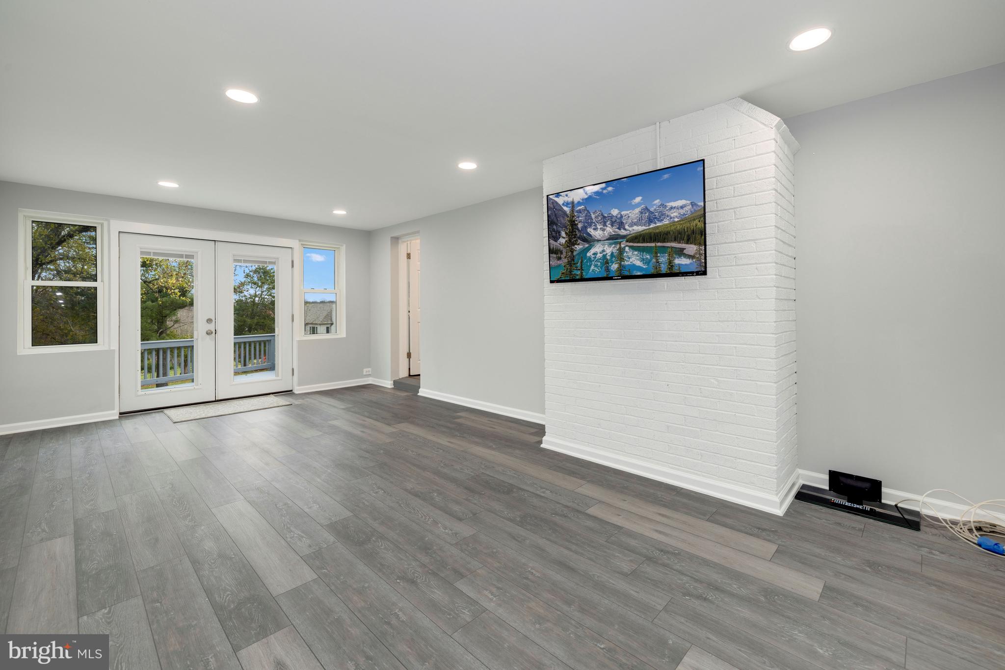 23737 Woodfield Road Gaithersburg, MD 20882 - Photo 11 of 30