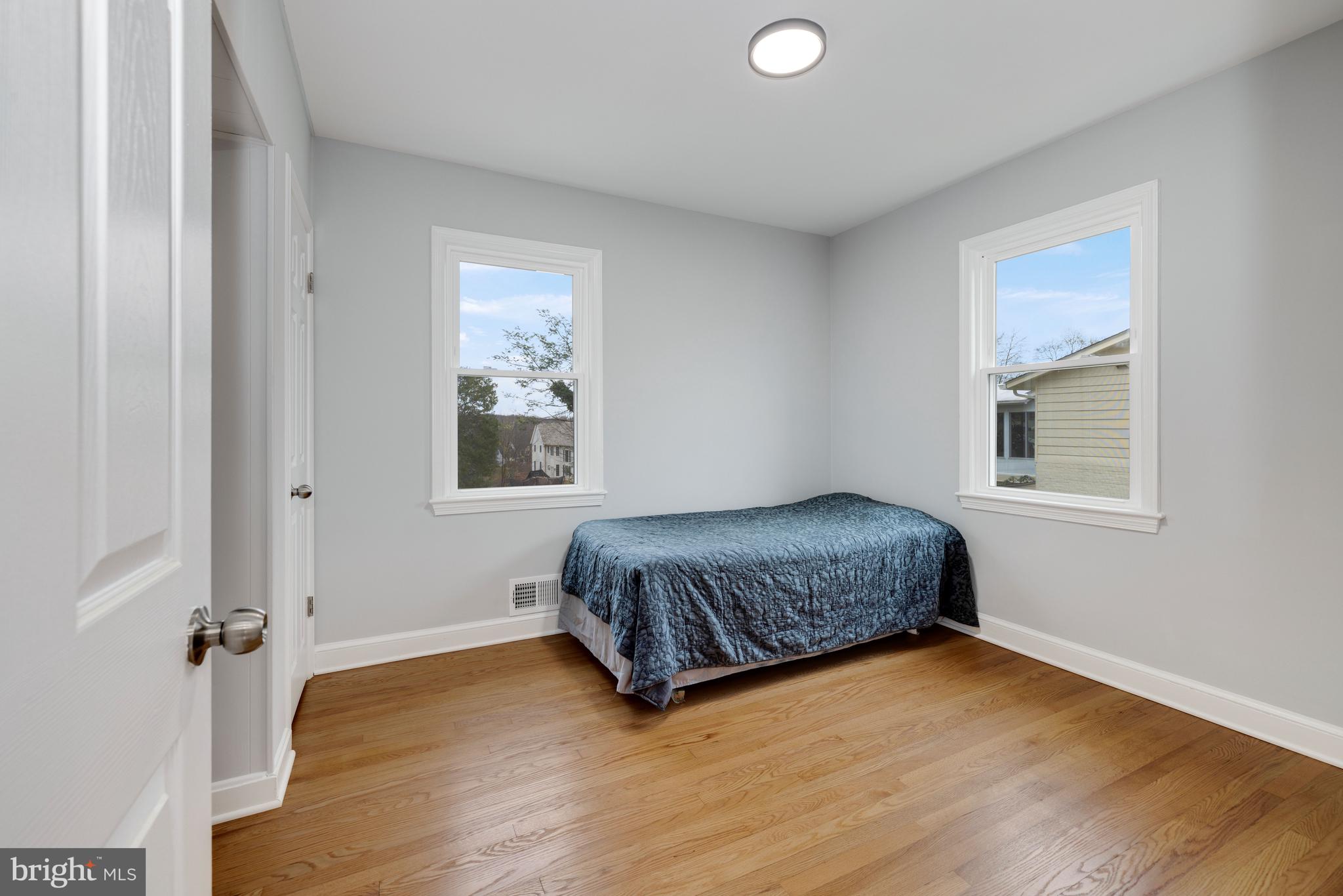 23737 Woodfield Road Gaithersburg, MD 20882 - Photo 12 of 30