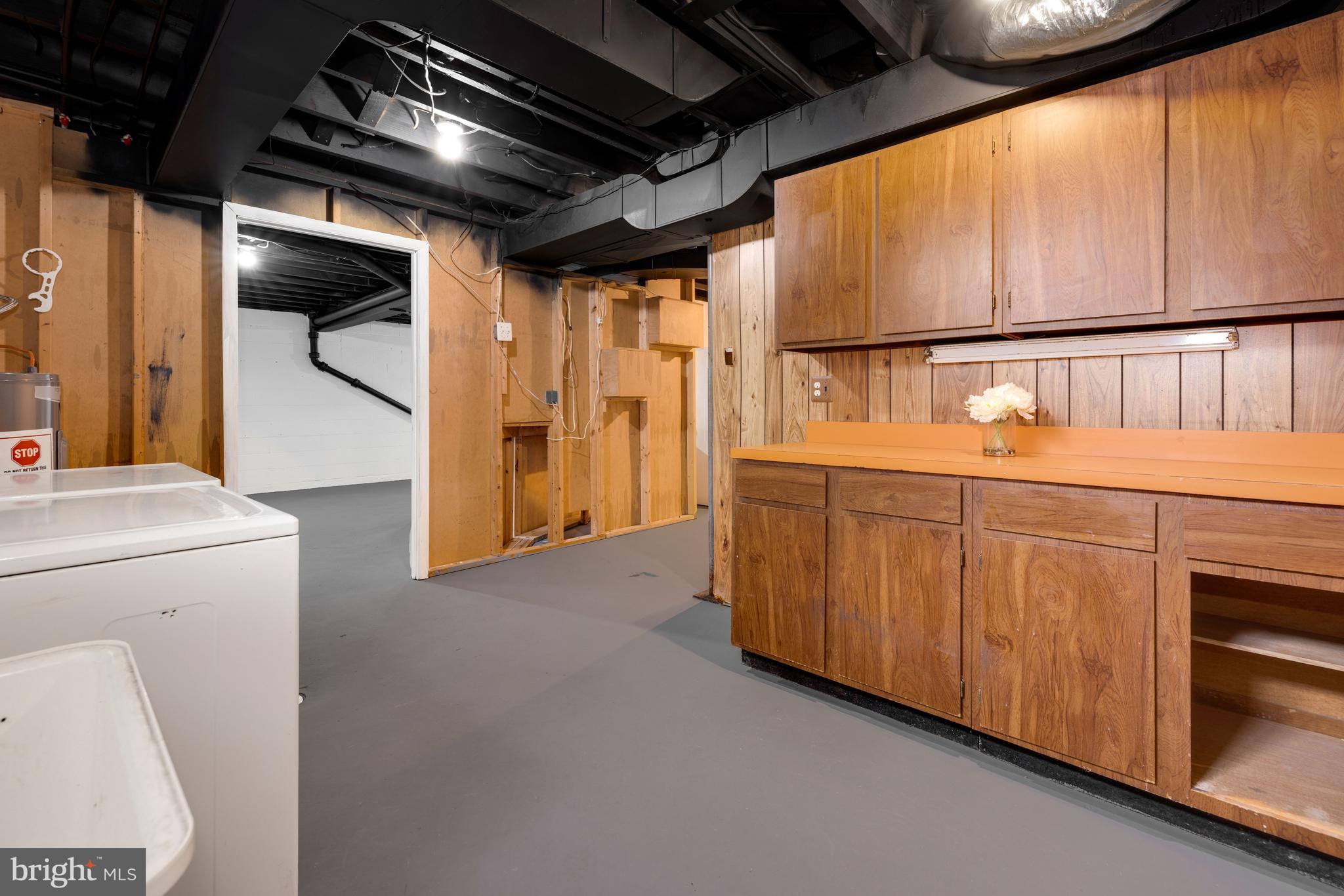 23737 Woodfield Road Gaithersburg, MD 20882 - Photo 22 of 30