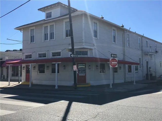 $3,200 | 725 Joseph Street, New Orleans, LA 70115