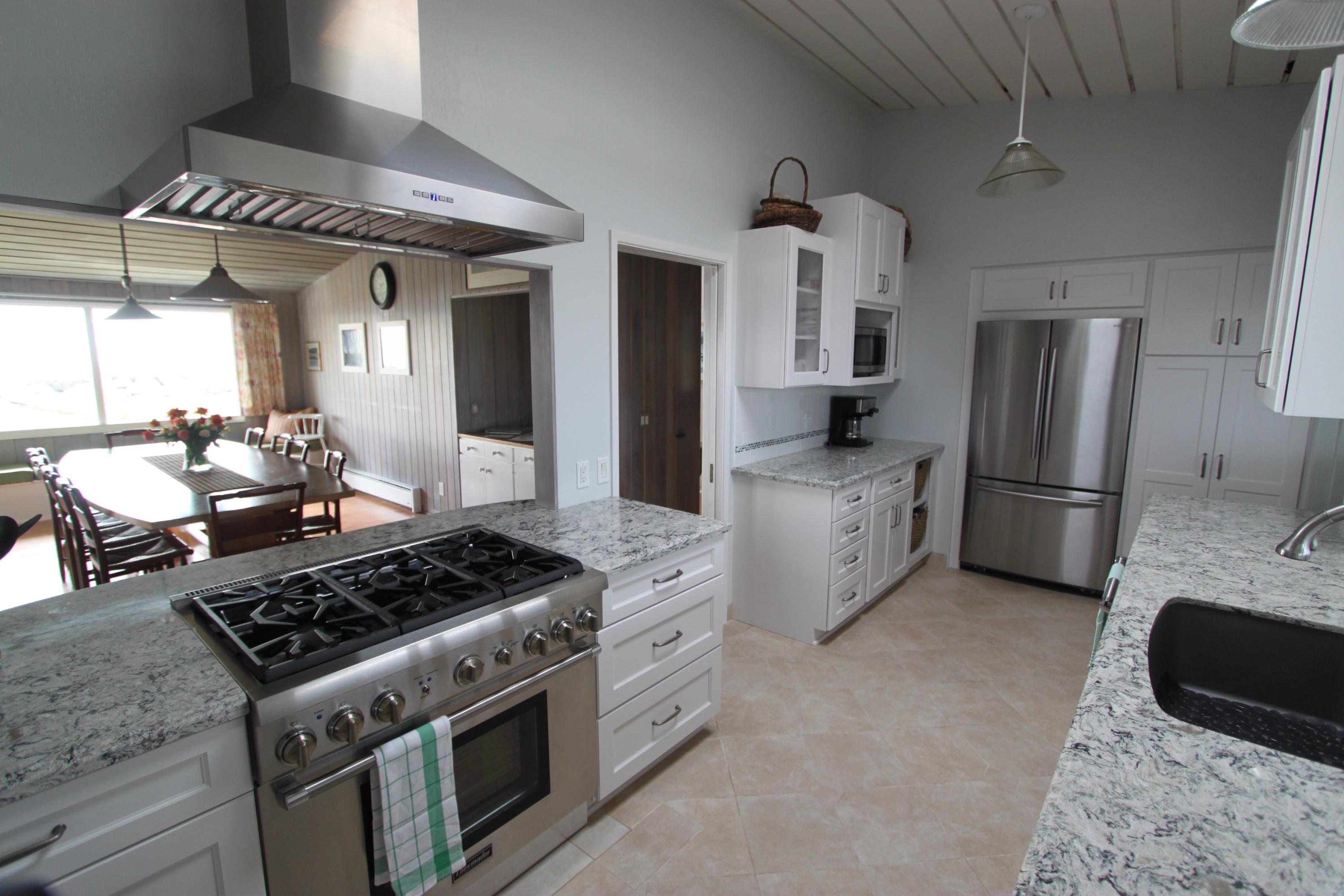 635 Sand Point Road Carpinteria, CA 93013 - Photo 12 of 19 IMG_5682