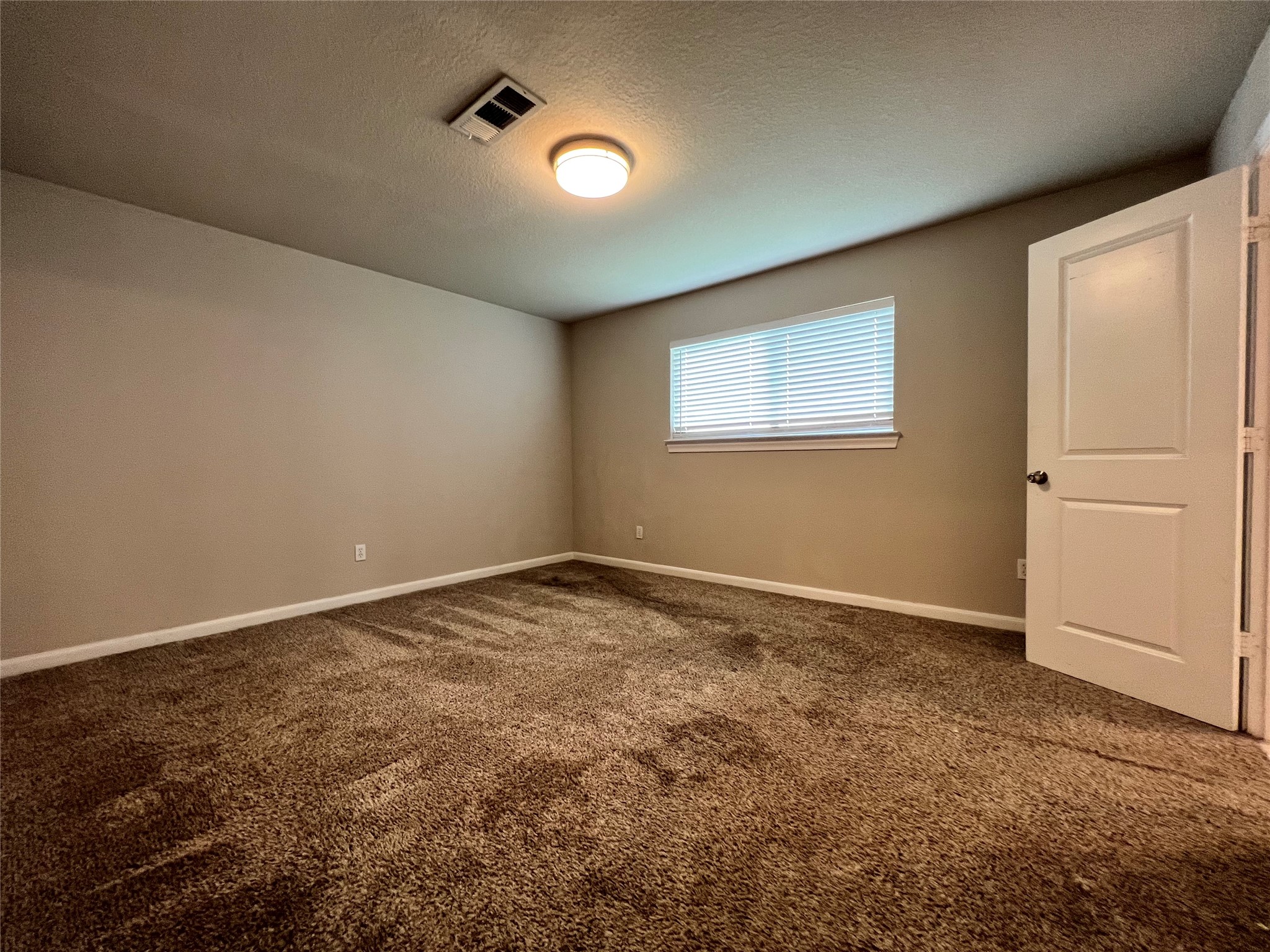203 Acorn Tree Court Spring, TX 77388 - Photo 18 of 36 Primary bathroom