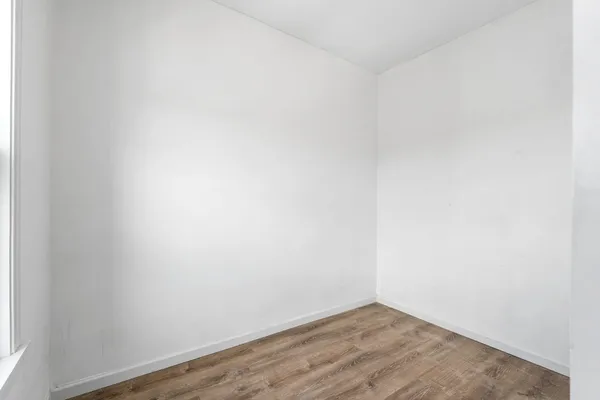 $2,300 | 188 Delaware Avenue, Unit 3, Jersey City, NJ 07306