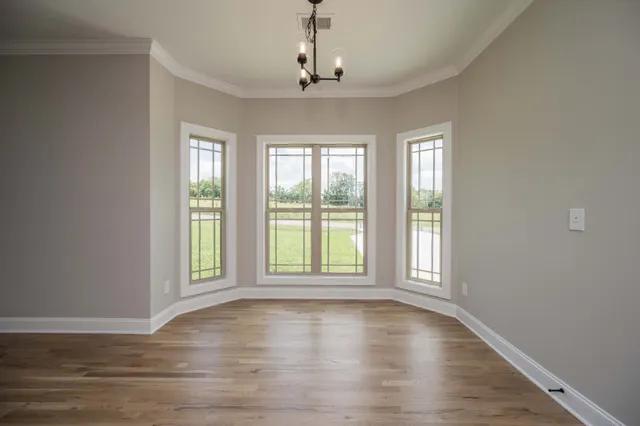 $714,999 | 139 Bruce Mdws Drive, Beechgrove, TN 37018