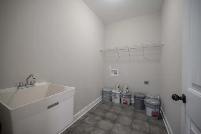 $714,999 | 139 Bruce Mdws Drive, Beechgrove, TN 37018