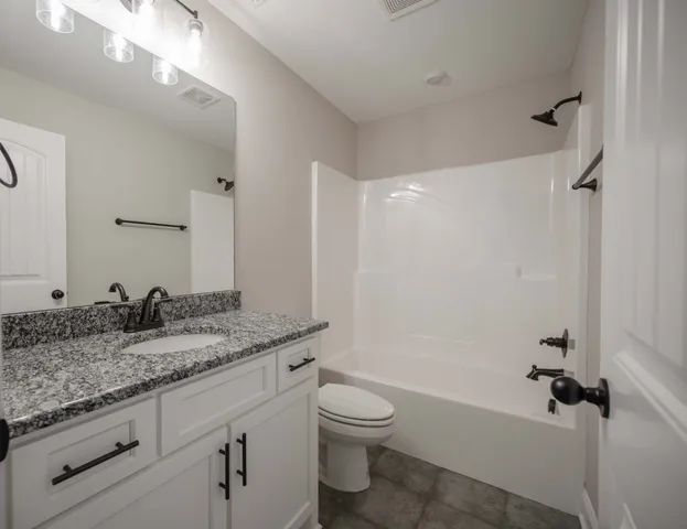 $714,999 | 139 Bruce Mdws Drive, Beechgrove, TN 37018